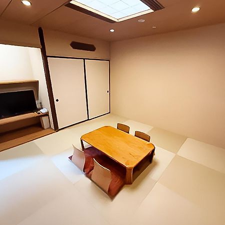 Hotel Abest Sapporo Esterno foto