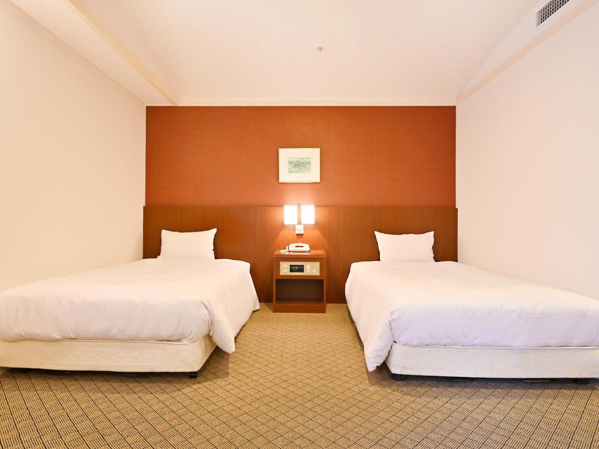 Hotel Abest Sapporo Esterno foto