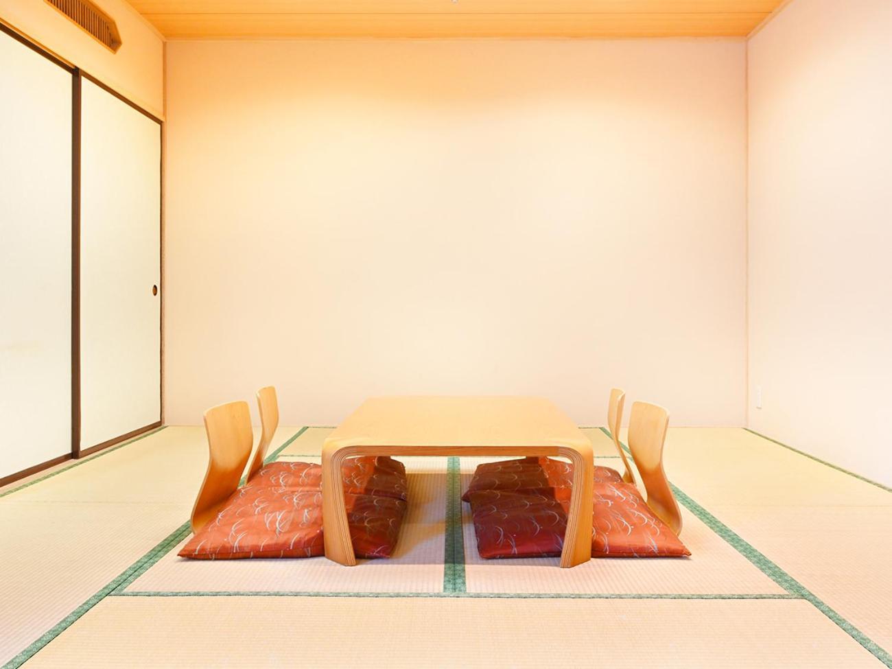 Hotel Abest Sapporo Esterno foto